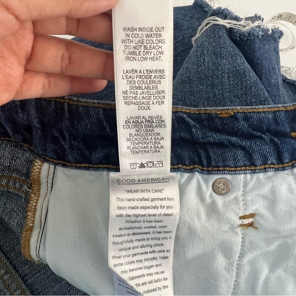Good American Cut Off Denim Shorts - Picture 11 of 11